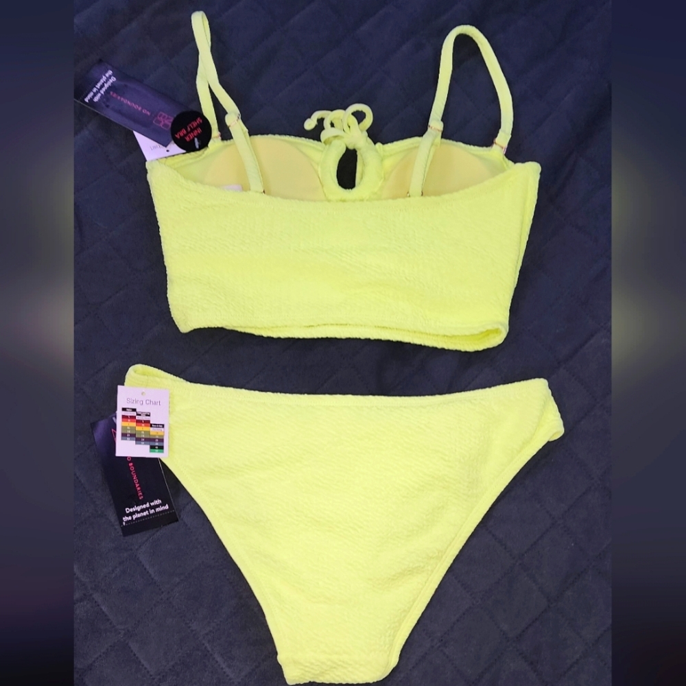 Swimsuit‎ No Boundaries - Picture 9 of 9